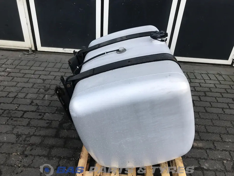 Mercedes-Benz Brandstoftank Mercedes 480 Liter A 960 470 43 03 - Топливный бак для Грузовиков: фото 4 Mercedes-Benz Brandstoftank Mercedes 480 Liter A 960 470 43 03 - Топливный бак для Грузовиков: фото 4