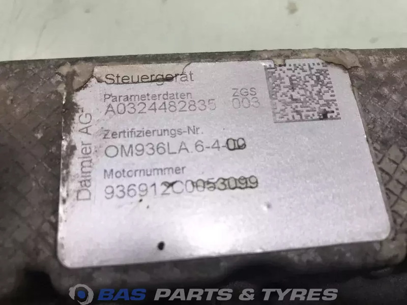 Mercedes-Benz Regeleenheid motor Mercedes A 001 446 36 35 - Блок управления для Грузовиков: фото 4 Mercedes-Benz Regeleenheid motor Mercedes A 001 446 36 35 - Блок управления для Грузовиков: фото 4