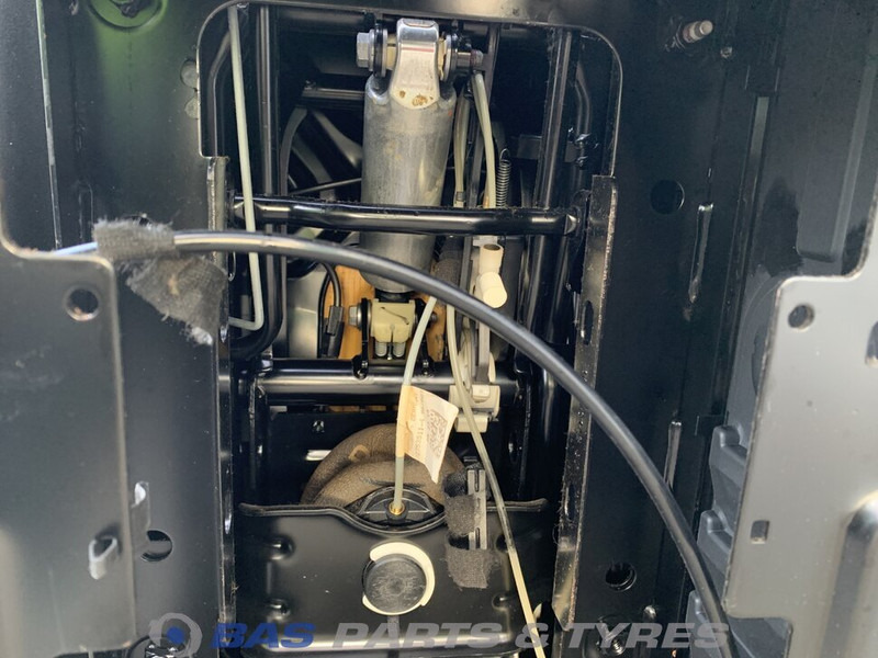 Renault T-Serie Bijrijdersstoel Renault 7421615420 - Сиденье для Грузовиков: фото 5 Renault T-Serie Bijrijdersstoel Renault 7421615420 - Сиденье для Грузовиков: фото 5