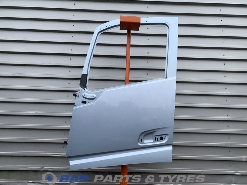 Volvo FH4 Portier Links Volvo 82183078 - Дверь и запчасти для Грузовиков: фото 1 Volvo FH4 Portier Links Volvo 82183078 - Дверь и запчасти для Грузовиков: фото 1