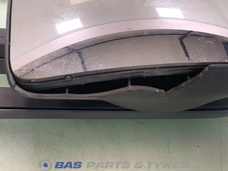 Volvo FH4 Spiegel Volvo Links 82943538 - Зеркало заднего вида для Грузовиков: фото 2 Volvo FH4 Spiegel Volvo Links 82943538 - Зеркало заднего вида для Грузовиков: фото 2