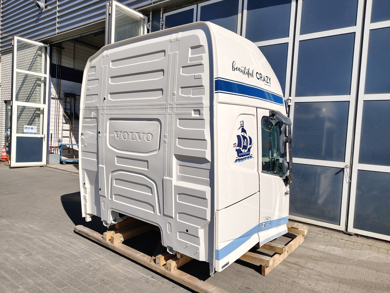 Volvo FH4B - Кабина и интерьер для Грузовиков: фото 3 Volvo FH4B - Кабина и интерьер для Грузовиков: фото 3