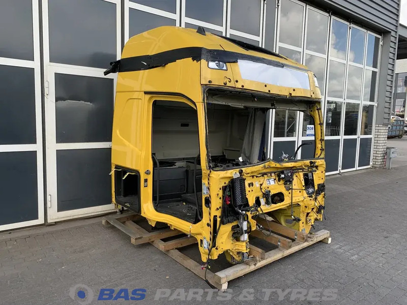 Volvo FH4B Volvo Globetrotter XL L2H3 82198658 - Кабина и интерьер для Грузовиков: фото 2 Volvo FH4B Volvo Globetrotter XL L2H3 82198658 - Кабина и интерьер для Грузовиков: фото 2