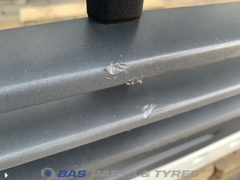 Volvo FM5 - Бампер для Грузовиков: фото 4 Volvo FM5 - Бампер для Грузовиков: фото 4