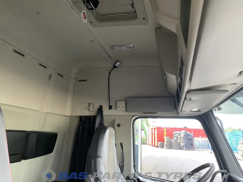 Volvo FMX Euro 6 Volvo Globetrotter L2H2 20383498 - Кабина и интерьер для Грузовиков: фото 5 Volvo FMX Euro 6 Volvo Globetrotter L2H2 20383498 - Кабина и интерьер для Грузовиков: фото 5