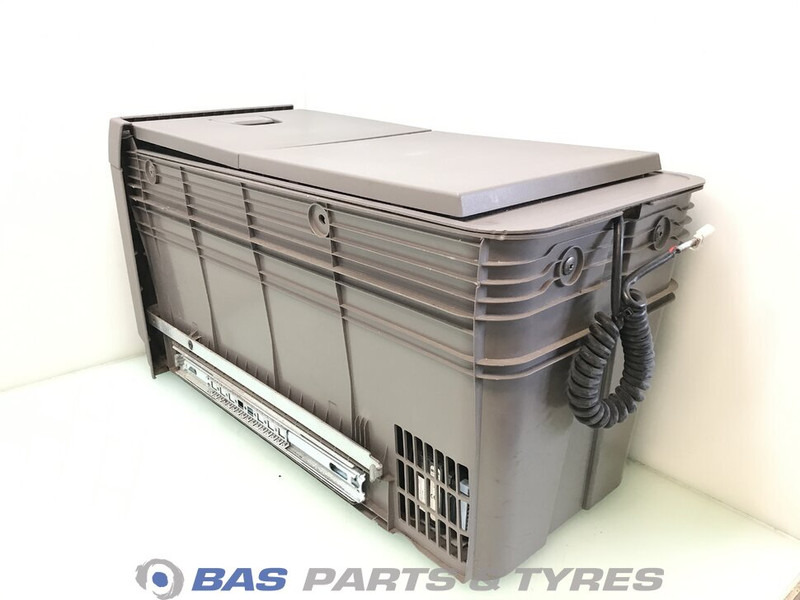 Scania S-Serie NextGen Koelkast Scania 40 Liter 2706575 - Запчасти для Грузовиков: фото 3 Scania S-Serie NextGen Koelkast Scania 40 Liter 2706575 - Запчасти для Грузовиков: фото 3