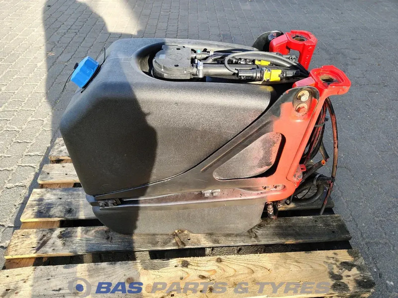 Scania Scania AdBlue tank 2919673 - Запчасти для Грузовиков: фото 2 Scania Scania AdBlue tank 2919673 - Запчасти для Грузовиков: фото 2