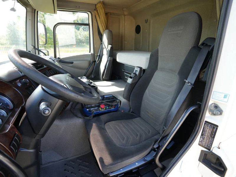 DAF CF 85 FAN Kraanwagen met bak, 47 t. HMF kraan в лизинг DAF CF 85 FAN Kraanwagen met bak, 47 t. HMF kraan: фото 17