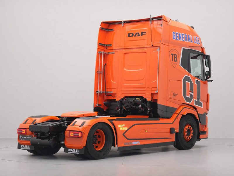 DAF XG+ 530 FT SHOWTRUCK FULL AIR PTO PREP SPEAKERS B3 ALARM ''GENERAL LEE'' - Тягач: фото 5 DAF XG+ 530 FT SHOWTRUCK FULL AIR PTO PREP SPEAKERS B3 ALARM ''GENERAL LEE'' - Тягач: фото 5