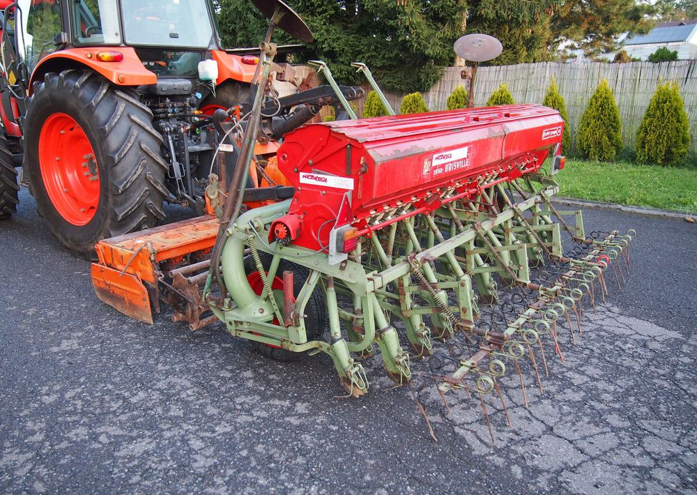 Agregat uprawowo-siewny Maschio 300 1998 Agregat uprawowo-siewny Maschio Nodet - Посевной комплекс: фото 2 Agregat uprawowo-siewny Maschio 300 1998 Agregat uprawowo-siewny Maschio Nodet - Посевной комплекс: фото 2