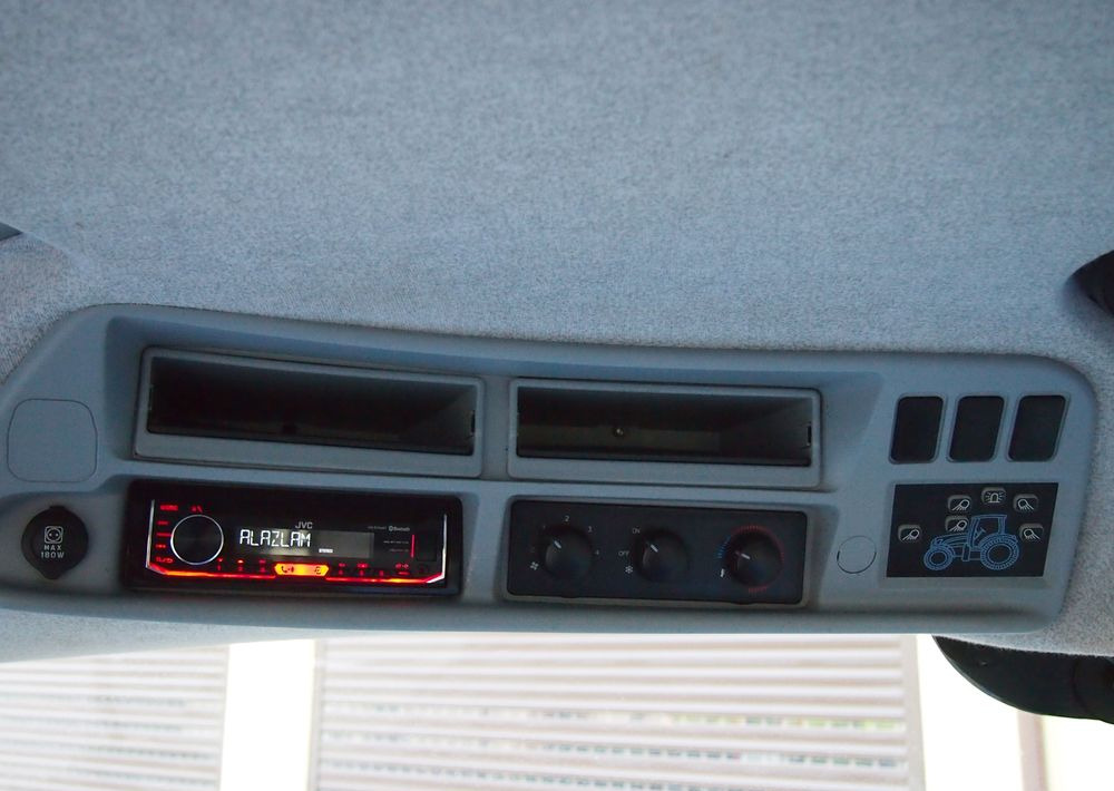 Трактор Ciągnik New Holland NH T6.140 2016 New Holland z Ładowaczem czołowym TUR: фото 8