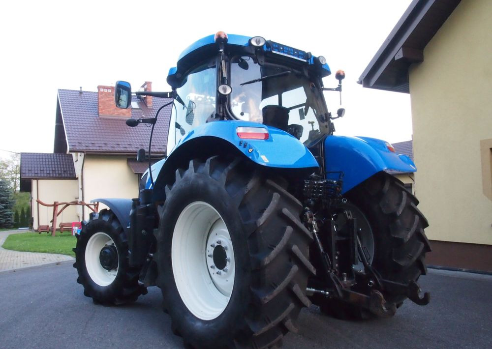 Ciągnik New Holland T7.185 2013 New Holland Autocommand i TUZ - Трактор: фото 5 Ciągnik New Holland T7.185 2013 New Holland Autocommand i TUZ - Трактор: фото 5