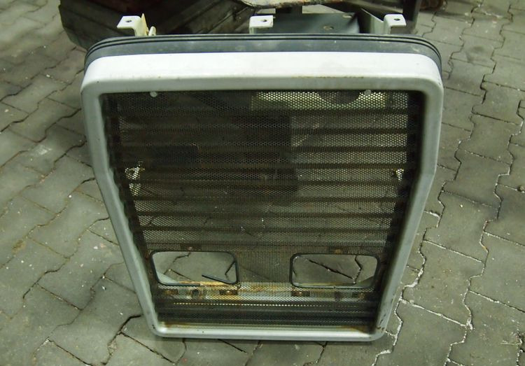 Części do Ciągnika Massey Ferguson MF 3000, 6000 Przedni grill maskę do Massey Ferguson serii 3000, 3100.
z lampami - Решётка радиатора для Сельскохозяйственной техники: фото 3 Części do Ciągnika Massey Ferguson MF 3000, 6000 Przedni grill maskę do Massey Ferguson serii 3000, 3100.
z lampami - Решётка радиатора для Сельскохозяйственной техники: фото 3