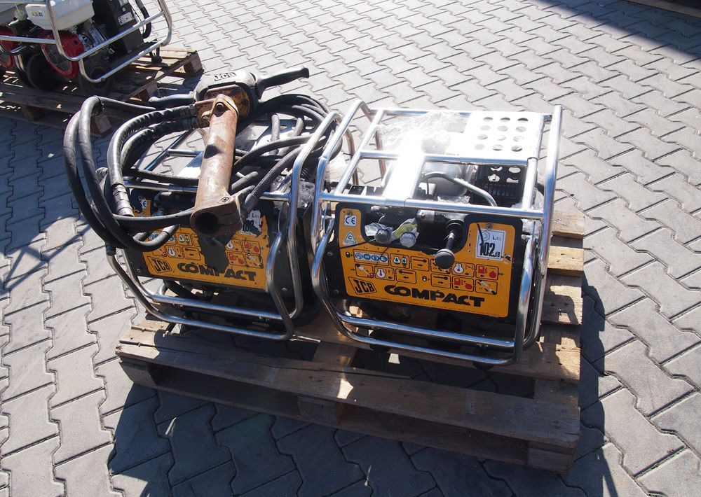 Młot hydraulczny wyburzeniowy JCB COMPACT 2010 Agregat hydrauliczny do młota wyburzeniowego JCB - Строительное оборудование: фото 5 Młot hydraulczny wyburzeniowy JCB COMPACT 2010 Agregat hydrauliczny do młota wyburzeniowego JCB - Строительное оборудование: фото 5
