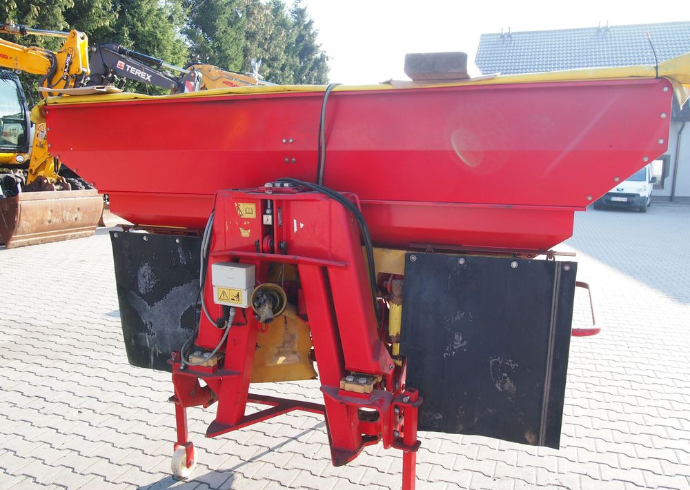 Rozsiewacz nawozów Lely 2 tony z wagą i komputerem wysiewającym - Разбрасыватель удобрений: фото 2 Rozsiewacz nawozów Lely 2 tony z wagą i komputerem wysiewającym - Разбрасыватель удобрений: фото 2