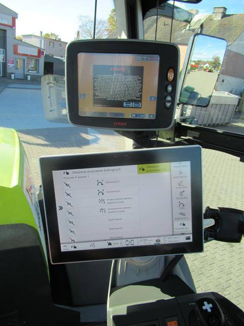 Трактор Claas Xerion 5000 Trac: фото 17