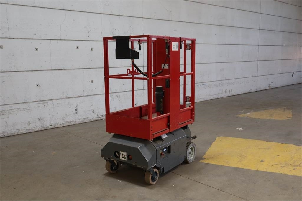 Bravi Lui Mini HD - new batteries  - Вертикальный мачтовый подъемник: фото 4 Bravi Lui Mini HD - new batteries  - Вертикальный мачтовый подъемник: фото 4