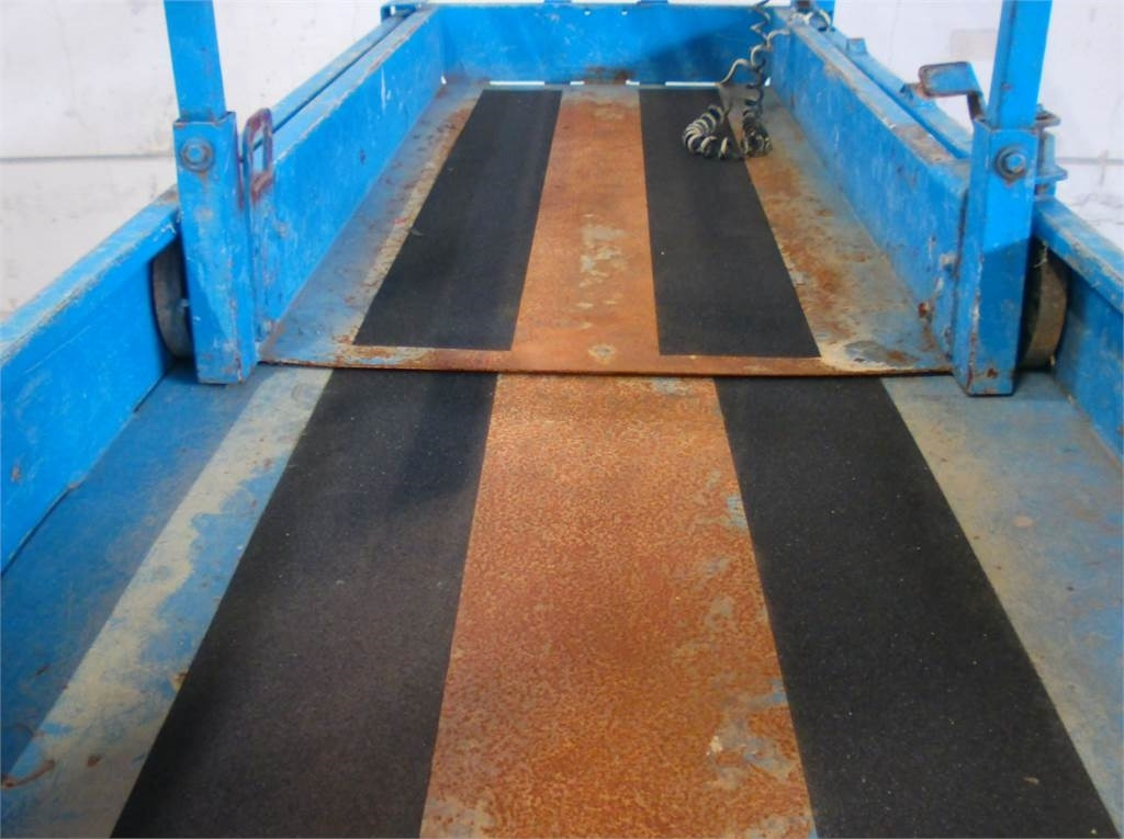 Ножничный подъемник Genie GS2032: фото 11 Ножничный подъемник Genie GS2032: фото 11