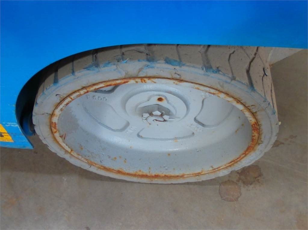 Ножничный подъемник Genie GS2032: фото 15