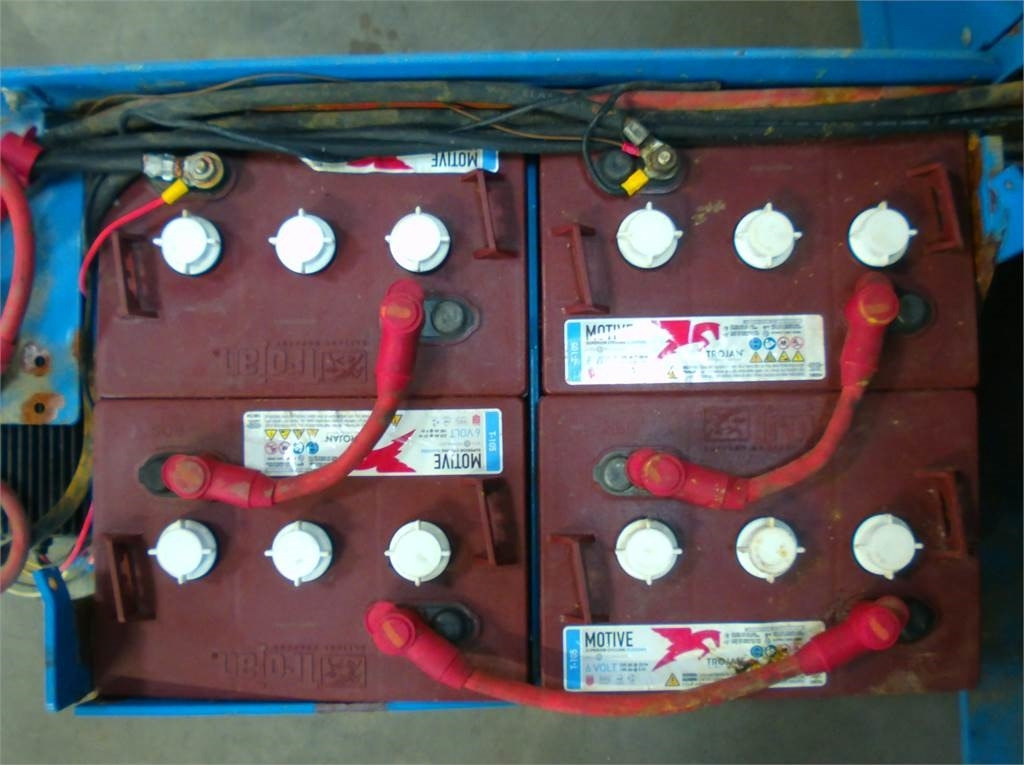 Genie GS3246 - Ножничный подъемник: фото 5 Genie GS3246 - Ножничный подъемник: фото 5