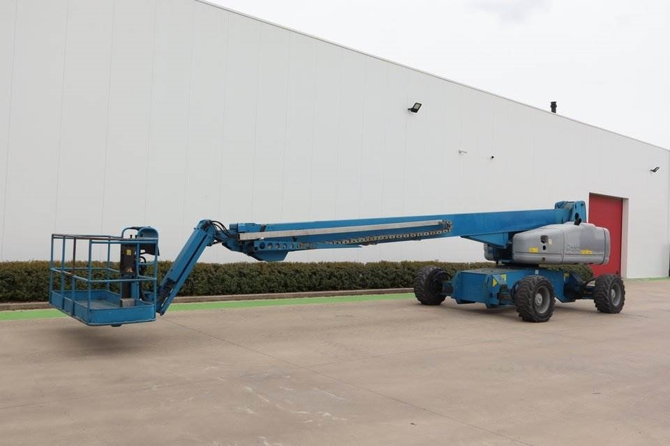 Genie S105  - Телескопический подъемник: фото 2 Genie S105  - Телескопический подъемник: фото 2