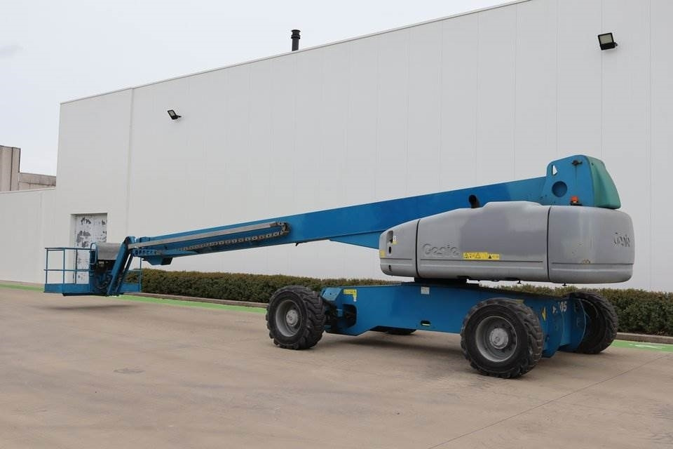 Genie S105  - Телескопический подъемник: фото 3 Genie S105  - Телескопический подъемник: фото 3