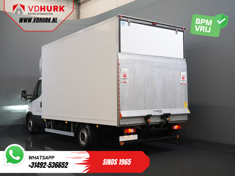 Iveco Daily 35S18HV 3.0 Aut. ZF BPM VRIJ! Bakwagen Laadklep/ LED/ Spoiler/ 3.5T Trekverm./ Gev.stoel/ Adapt.Cruise/ Navi/ Carplay/ Climate/ - Фургон с закрытым кузовом: фото 2 Iveco Daily 35S18HV 3.0 Aut. ZF BPM VRIJ! Bakwagen Laadklep/ LED/ Spoiler/ 3.5T Trekverm./ Gev.stoel/ Adapt.Cruise/ Navi/ Carplay/ Climate/ - Фургон с закрытым кузовом: фото 2