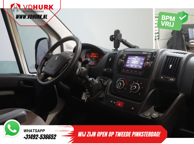 Peugeot Boxer 2.2 HDi 140 pk L2H2 270Gr. Deuren/ 2.5t Trekverm./ Camera/ PDC/ Cruise/ Trekhaak/ Airco - Легковой фургон: фото 3 Peugeot Boxer 2.2 HDi 140 pk L2H2 270Gr. Deuren/ 2.5t Trekverm./ Camera/ PDC/ Cruise/ Trekhaak/ Airco - Легковой фургон: фото 3