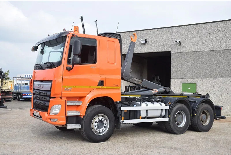DAF CF 460 - Крюковой мультилифт: фото 1 DAF CF 460 - Крюковой мультилифт: фото 1
