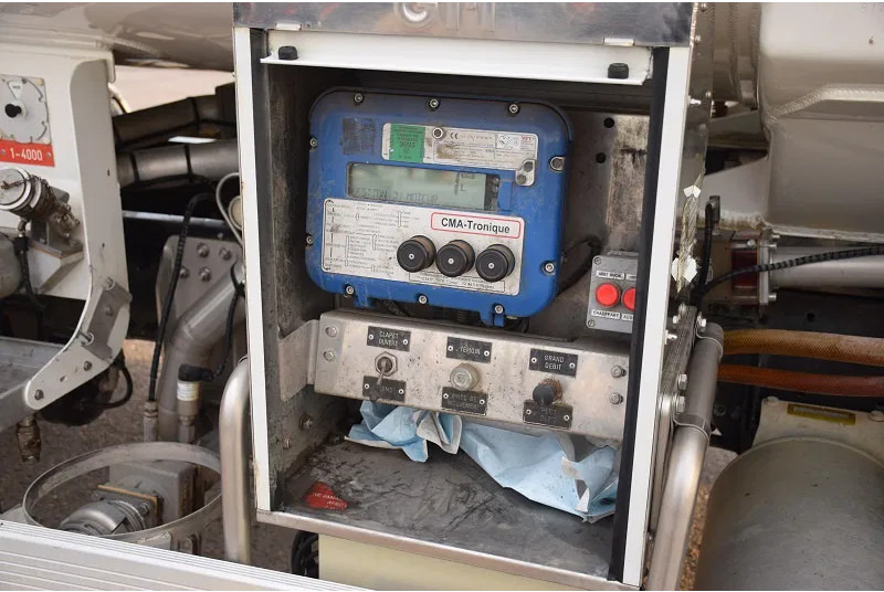 Грузовик-цистерна MAN TGM 26.340: фото 7