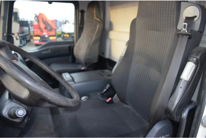 Грузовик-цистерна MAN TGM 26.340: фото 11