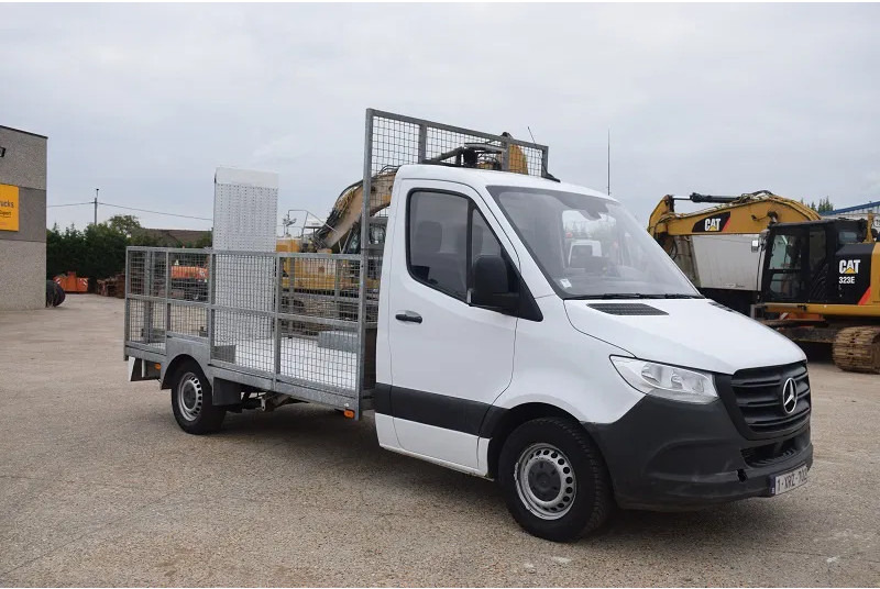 Mercedes-Benz Sprinter 316 - Малотоннажный бортовой грузовик: фото 4 Mercedes-Benz Sprinter 316 - Малотоннажный бортовой грузовик: фото 4