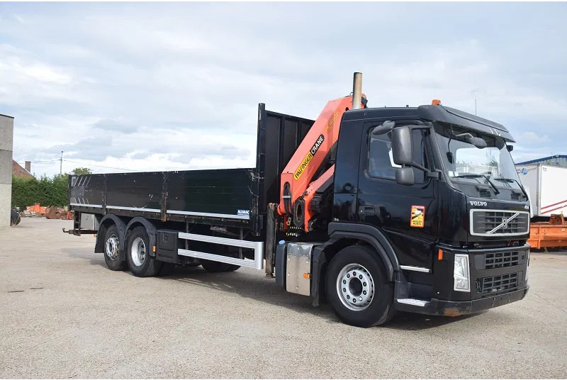 Volvo FM 330 - Автоманипулятор: фото 4 Volvo FM 330 - Автоманипулятор: фото 4