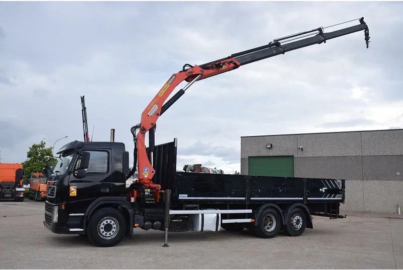 Volvo FM 330 - Автоманипулятор: фото 2 Volvo FM 330 - Автоманипулятор: фото 2
