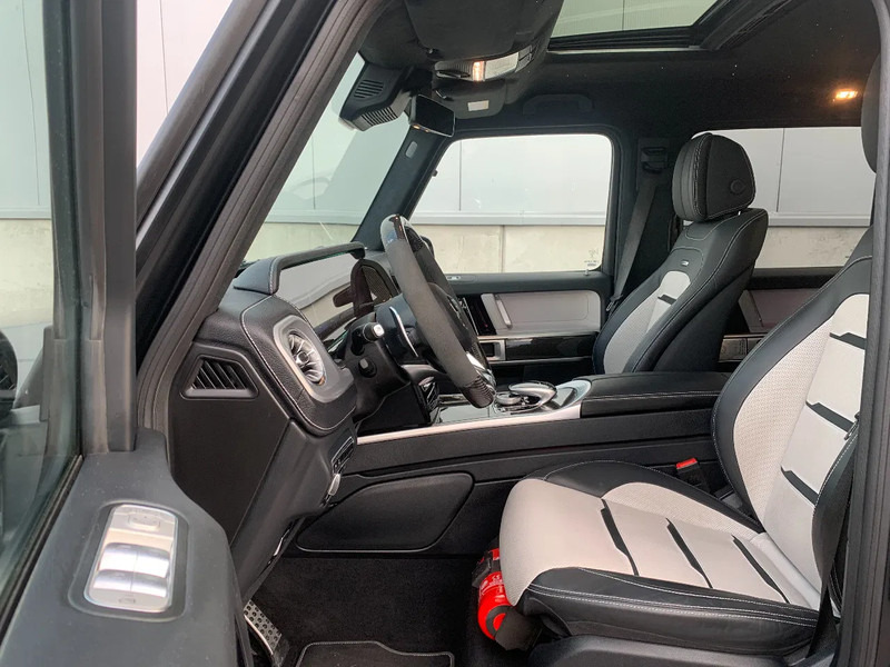 Mercedes-Benz G-Klasse 63 AMG*CARBON*BURMESTER*MASSAGE*TEMPOMAT*360°*MEMORY*TREKHAAK - Внедорожник: фото 4 Mercedes-Benz G-Klasse 63 AMG*CARBON*BURMESTER*MASSAGE*TEMPOMAT*360°*MEMORY*TREKHAAK - Внедорожник: фото 4
