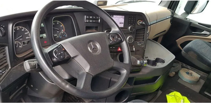 Mercedes-Benz Actros 1842 MLS - Тягач: фото 3 Mercedes-Benz Actros 1842 MLS - Тягач: фото 3