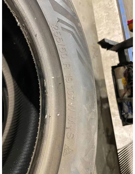 Vredestein Vredestein banden maat 255/50 R19 107 W M+S - Шина для Легковых автомобилей: фото 3 Vredestein Vredestein banden maat 255/50 R19 107 W M+S - Шина для Легковых автомобилей: фото 3