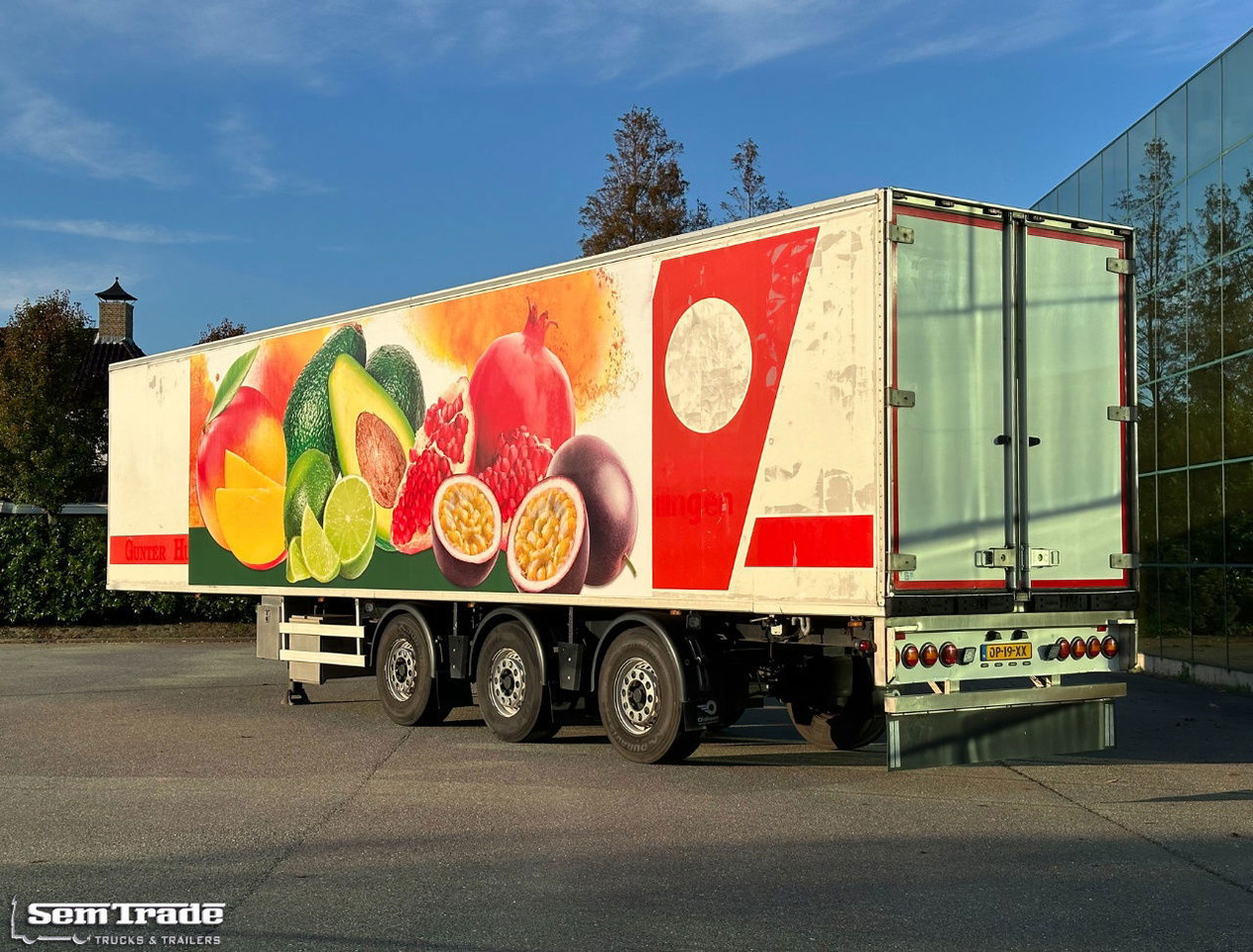 Chereau Renders Carrier Maxima 1300 2X Steering Axle 1X Lift Axle Disc Brakes - Полуприцеп-рефрижератор: фото 3 Chereau Renders Carrier Maxima 1300 2X Steering Axle 1X Lift Axle Disc Brakes - Полуприцеп-рефрижератор: фото 3