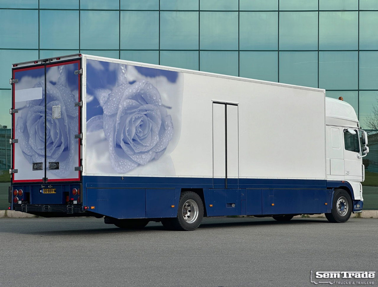 DAF XF 105.460 SSC 7 Karren BAK Bloemen Verkoop Koeling Klep Kachel - Рефрижератор: фото 4 DAF XF 105.460 SSC 7 Karren BAK Bloemen Verkoop Koeling Klep Kachel - Рефрижератор: фото 4