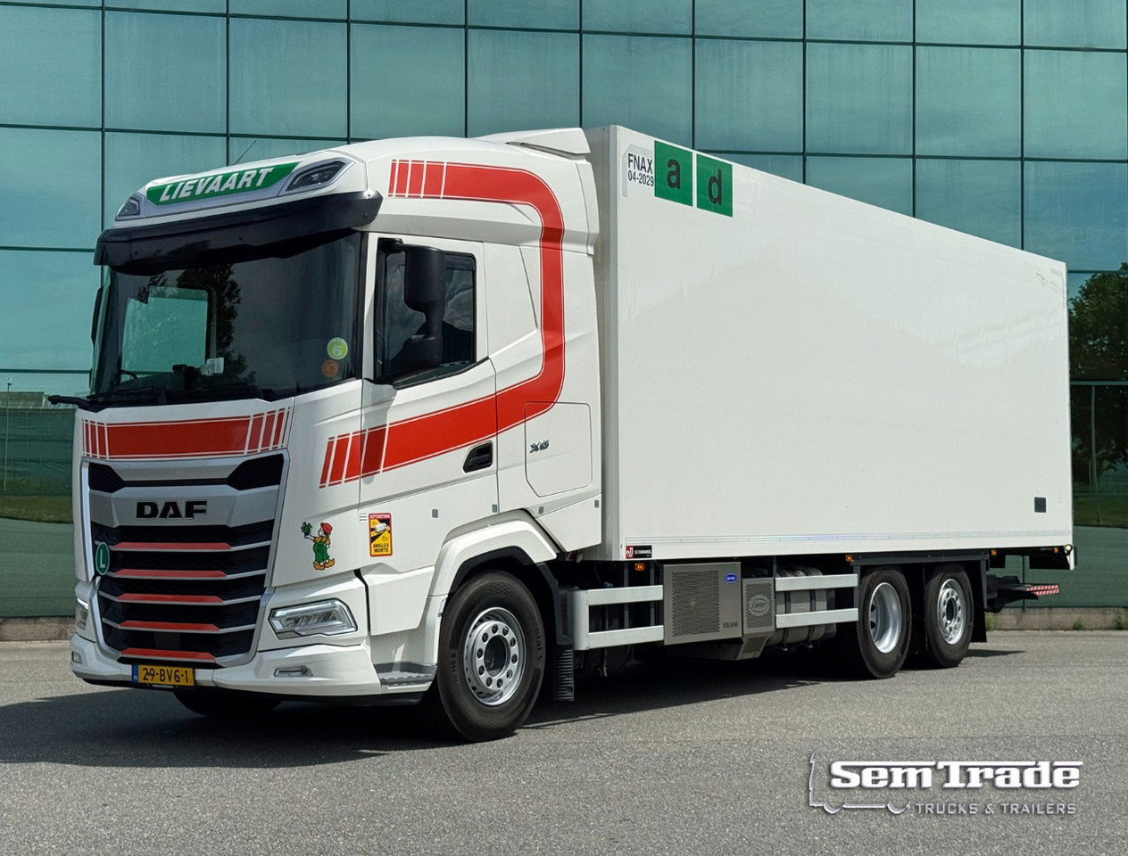 DAF XG 480 FAR 475.000 KM Carrier TRS Iceland 815 x 250 x 275 CM Inside Tail Lift NL Truck - Рефрижератор: фото 1 DAF XG 480 FAR 475.000 KM Carrier TRS Iceland 815 x 250 x 275 CM Inside Tail Lift NL Truck - Рефрижератор: фото 1
