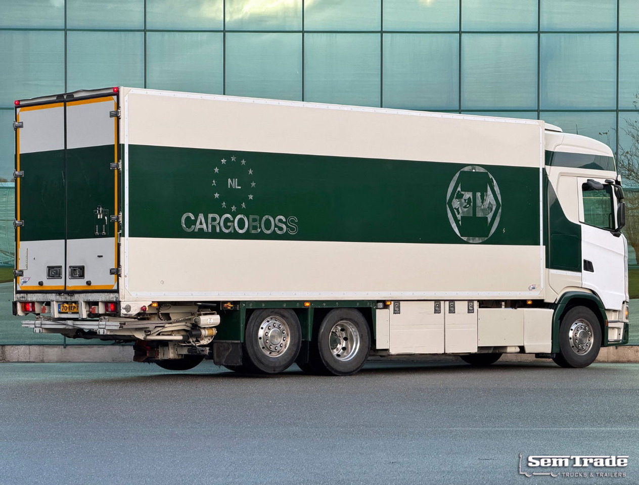 Scania S450 Full AIR Retarder VAN Beurden Isolated BOX Hydrarolls TRS Cooling NL-Truck - Рефрижератор: фото 4 Scania S450 Full AIR Retarder VAN Beurden Isolated BOX Hydrarolls TRS Cooling NL-Truck - Рефрижератор: фото 4