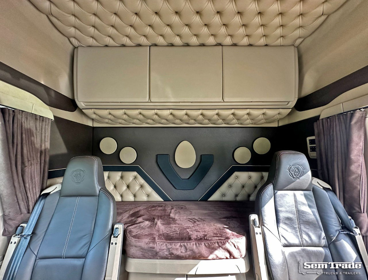 Рефрижератор Scania S650 V8 NGS Only 193.000 KM Full Options FullY Isolated Body Special Show Truck / Combi NEW Condition: фото 27 Рефрижератор Scania S650 V8 NGS Only 193.000 KM Full Options FullY Isolated Body Special Show Truck / Combi NEW Condition: фото 27