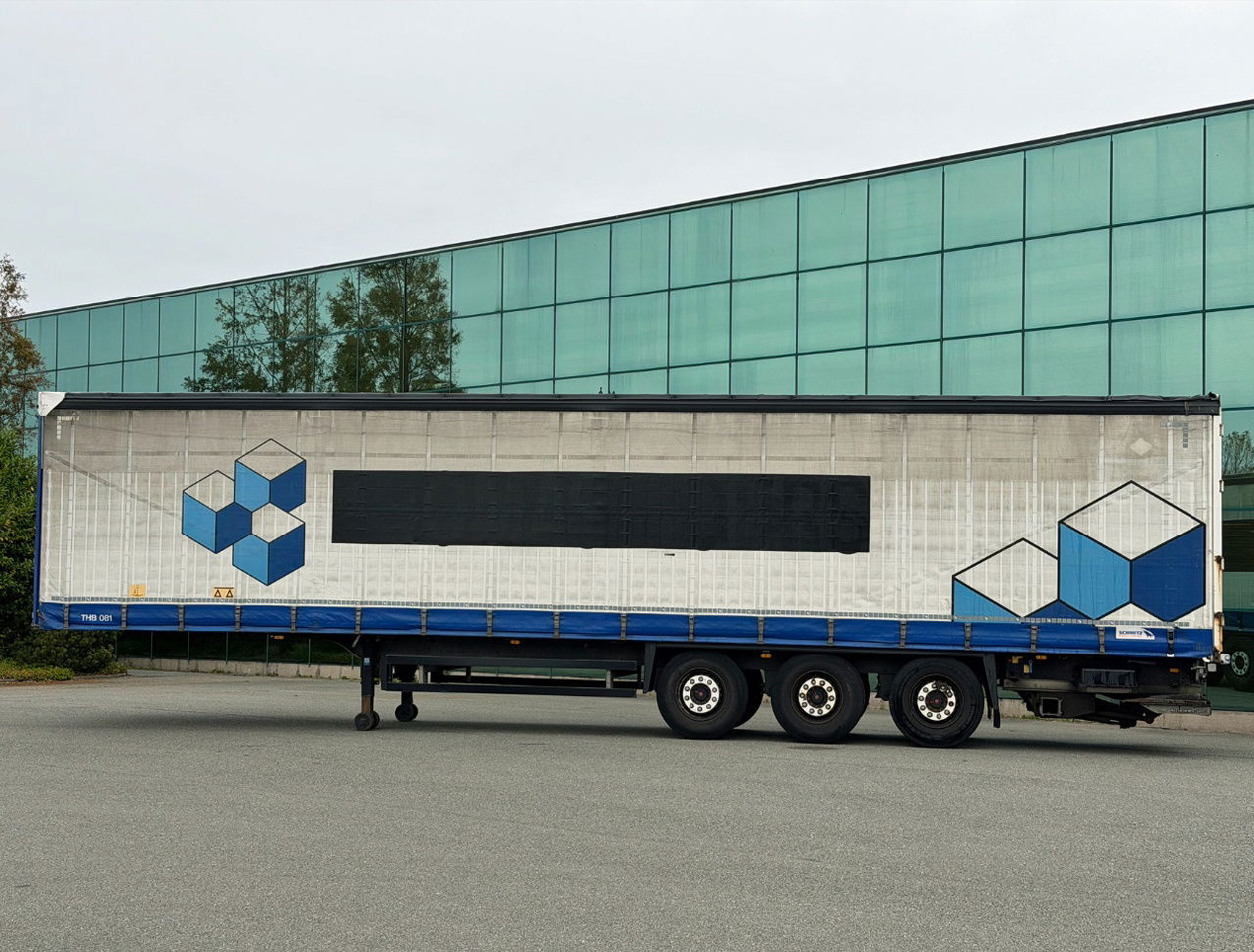 Schmitz Cargobull SCBS3T Disc Brakes Galvanised Chassis 2.000 KG Lift NL Trailer - Тентованный полуприцеп: фото 2 Schmitz Cargobull SCBS3T Disc Brakes Galvanised Chassis 2.000 KG Lift NL Trailer - Тентованный полуприцеп: фото 2