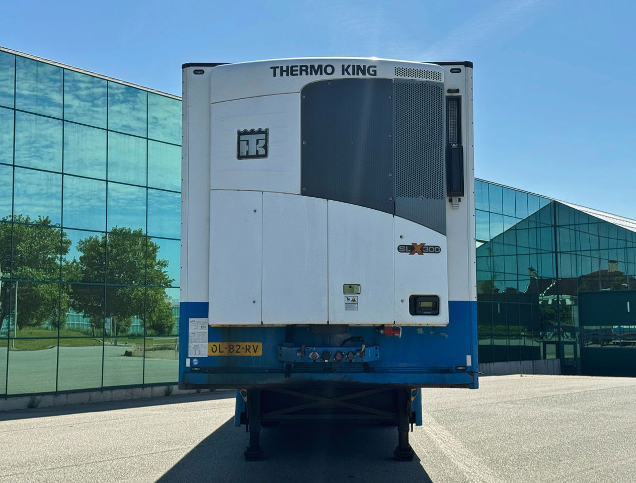 Полуприцеп-рефрижератор Schmitz Cargobull Thermo King SLX300 With Only 6.200 Hours 1340 x 250 x 270 CM Inside TOP Condition NL Trailer: фото 8