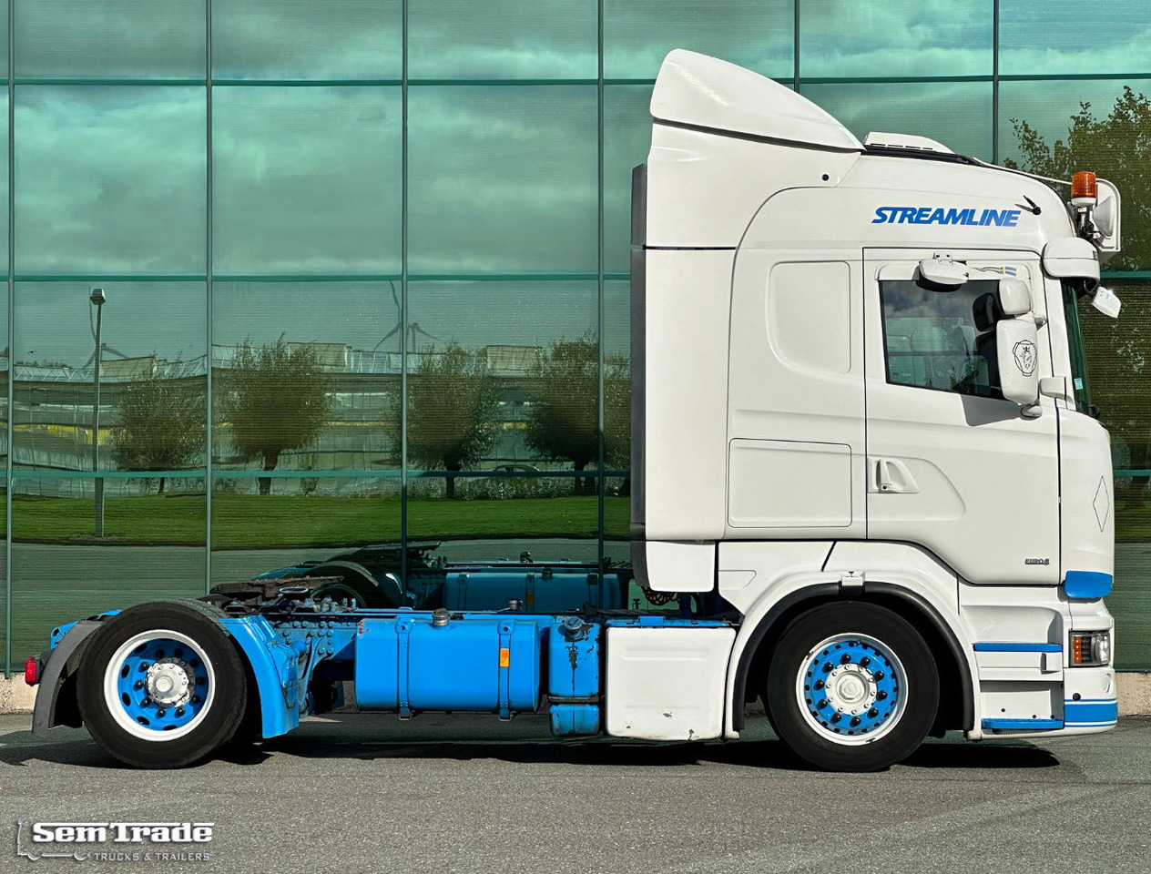 Scania R410 LOW Deck Retarder Full AIR 2x Tanks Park Cooling TOP Condition - Тягач: фото 5 Scania R410 LOW Deck Retarder Full AIR 2x Tanks Park Cooling TOP Condition - Тягач: фото 5