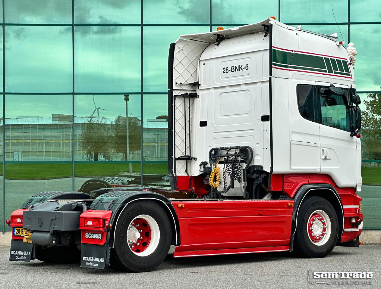 Scania R580 V8 Topline King OF THE Road Retarder Full AIR Special Interior 2X Tanks Super Condition - Тягач: фото 4 Scania R580 V8 Topline King OF THE Road Retarder Full AIR Special Interior 2X Tanks Super Condition - Тягач: фото 4