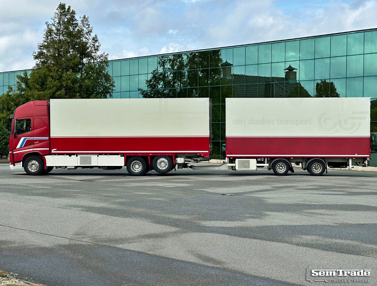 Volvo FH 500 I-Park Cool VAN Beurden Isolated Boxes Tail Lift TRS CoolING TOP Condition Holland-Combi - Рефрижератор: фото 2 Volvo FH 500 I-Park Cool VAN Beurden Isolated Boxes Tail Lift TRS CoolING TOP Condition Holland-Combi - Рефрижератор: фото 2