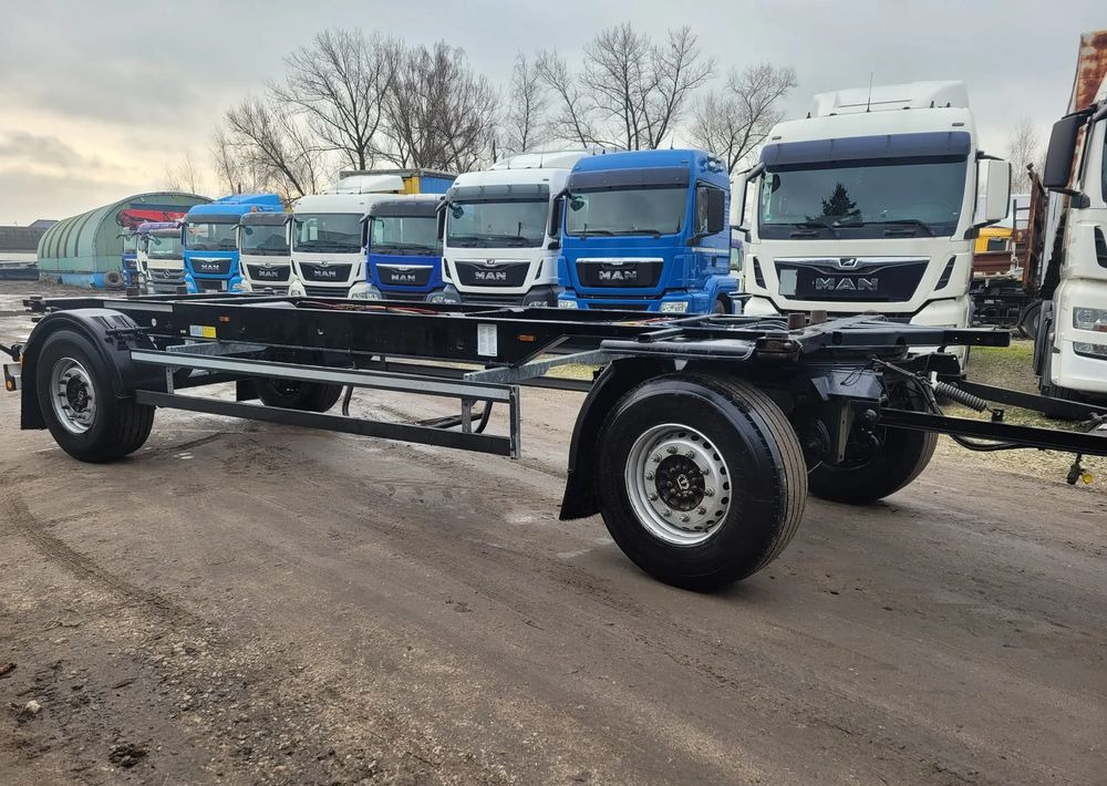 Krone Przyczepa BDF - Прицеп-контейнеровоз/ Сменный кузов: фото 1 Krone Przyczepa BDF - Прицеп-контейнеровоз/ Сменный кузов: фото 1