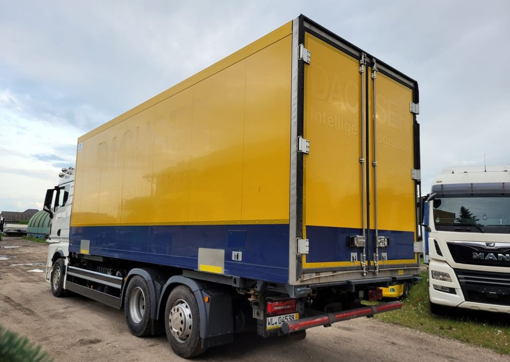 MAN TGX 26.510 oś skrętna do zabudowy - Грузовик-шасси: фото 4 MAN TGX 26.510 oś skrętna do zabudowy - Грузовик-шасси: фото 4