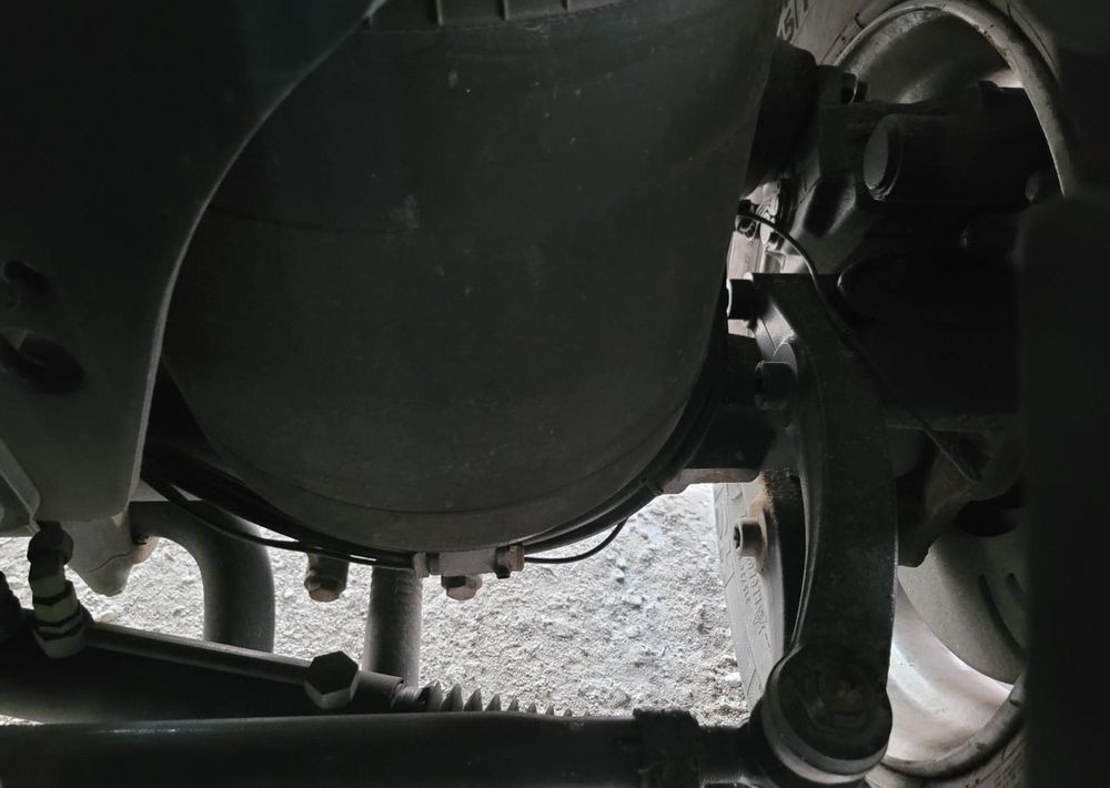 MAN TGX 26.510 oś skrętna do zabudowy - Грузовик-шасси: фото 5 MAN TGX 26.510 oś skrętna do zabudowy - Грузовик-шасси: фото 5